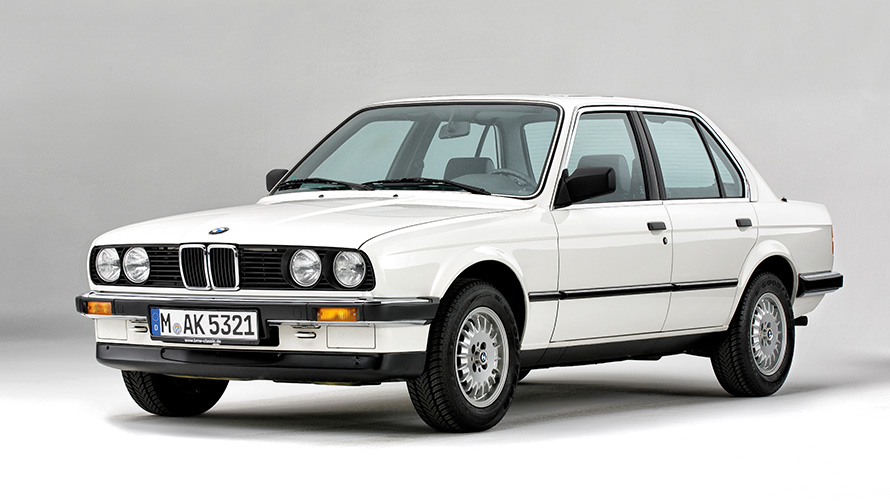BMW Serie 3 Berlina E30, segunda generación, vista de tres cuartos del frontal BMW Serie 3, BMW Serie 3 Berlina E30, segunda generación, vista de tres cuartos del frontal