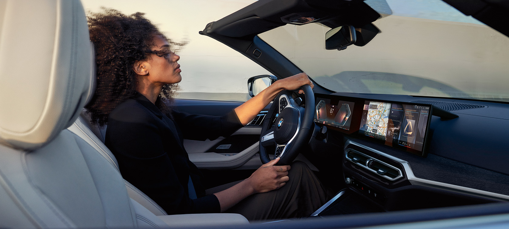 Servicios digitales y sistemas de asistencia al conductor BMW Serie 4 Convertible G23 2020 BMW Serie 4 Convertible G23 2020, interior, sistemas de asistencia al conductor, servicios digitales