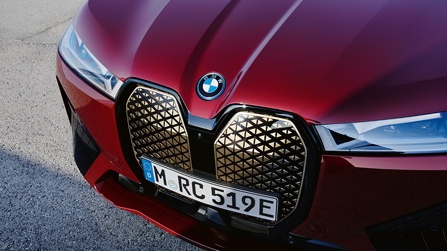 BMW iX i20 SUV eléctrico BMW iX xDrive50 Shy Tech BMW iX i20 2021 SUV eléctrico BMW iX xDrive50 Aventurinrot, vista del frontal, parrilla BMW Shy Tech