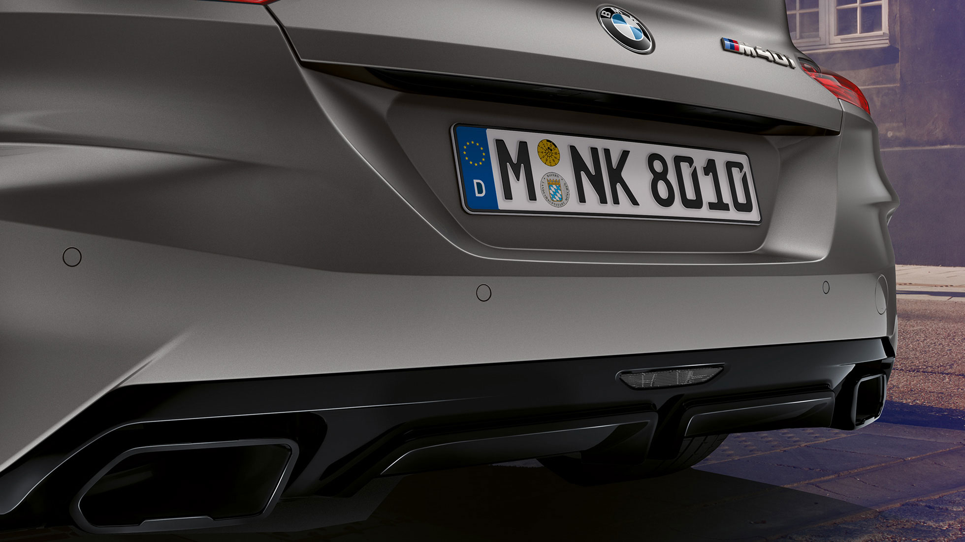 Molduras de tubos de escape BMW Z4 M40i Molduras de tubos de escape BMW Z4 Roadster M40i G29 2019 BMW Individual Frozen Grey metalizado, primer plano