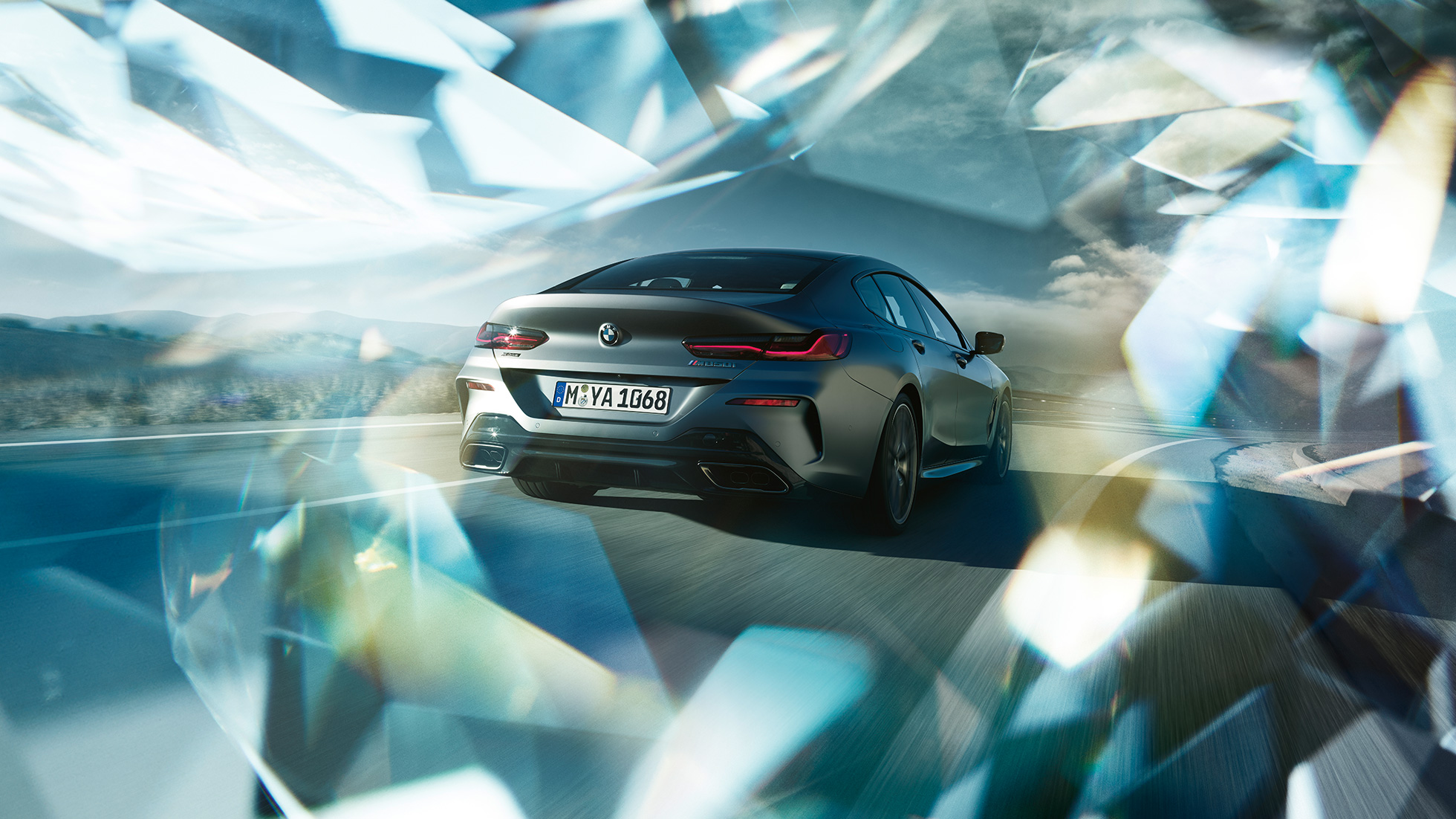 Vista trasera de tres cuartos del BMW M850i xDrive Gran Coupé Vista trasera de tres cuartos del BMW M850i xDrive Gran Coupé G16 2019 BMW Individual Frozen Bluestone metálico