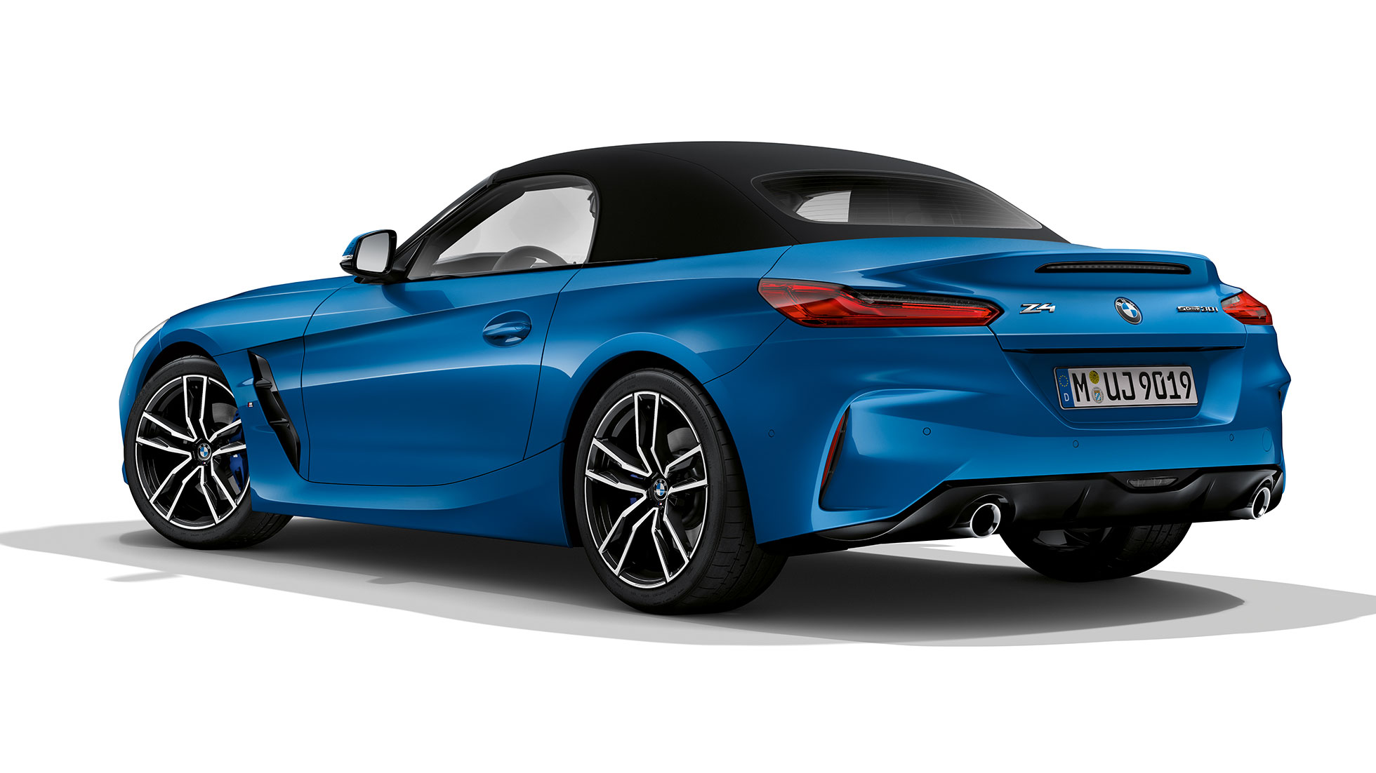 BMW Z4 Roadster Modelo M Deportivo BMW Z4 Roadster Modelo M Deportivo, vista trasera de tres cuartos