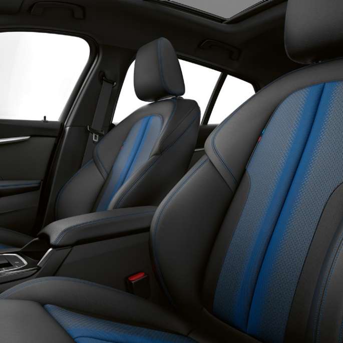 BMW Serie 1 Modelo M Sport, interior con asientos M Sport.